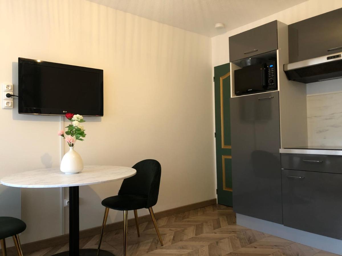 Ferienwohnung Les Palmiers De Gruissan, T2, Vue Port ! Exterior foto